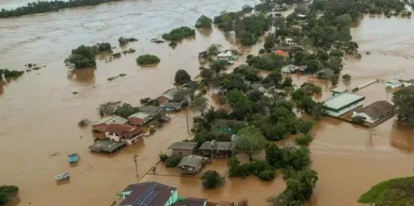 Sequência de temporais provocou acumulados de chuva de mais de 250 mm e ventos de até 89 km/h no RS