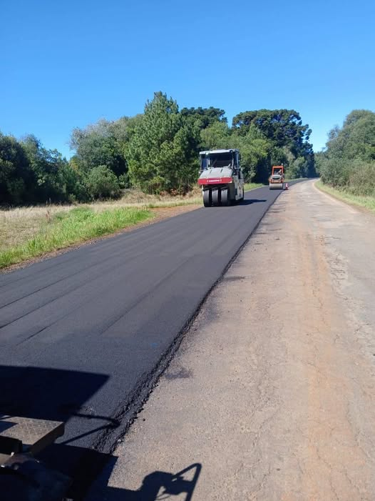 DAER realiza recapeamento em trechos críticos da RS-456, ligação com Esmeralda