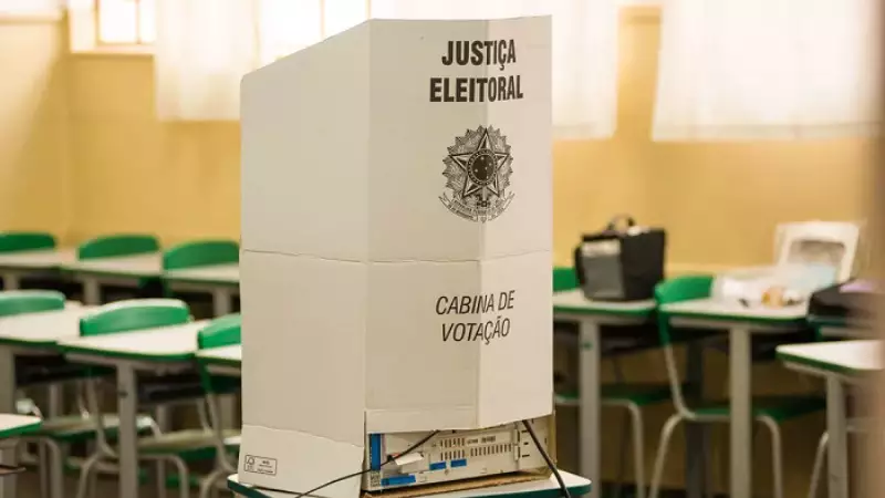Alguns prédios sofreram impacto de eventos climáticos ou precisam de reformas de última hora. 